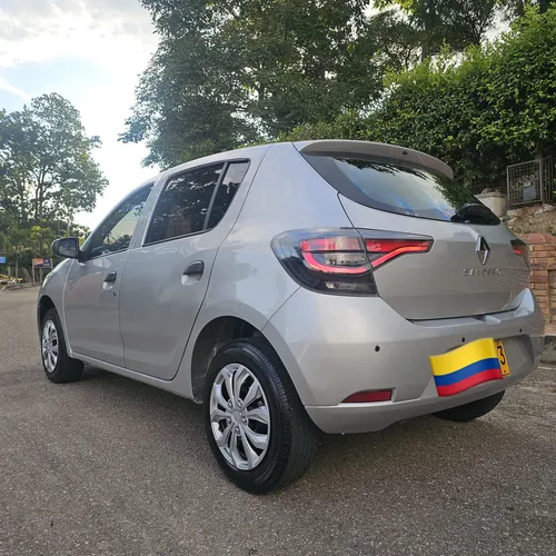 Renault Sandero SANDERO DYNAMIQUE 1.6 MECANICO SOY UNICA DUEÑA
