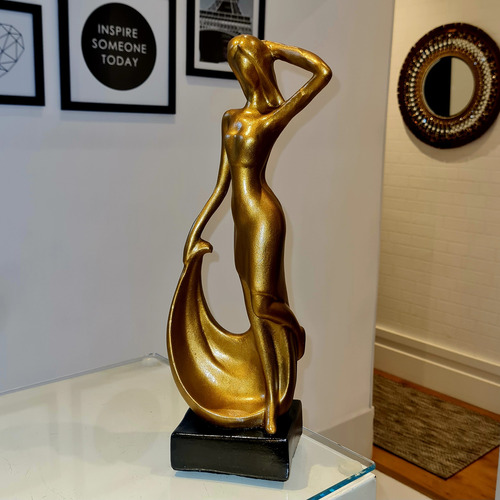 Estátua Mulher Dama Com Vestido Abstrata Linda Grande 40 Cm!
