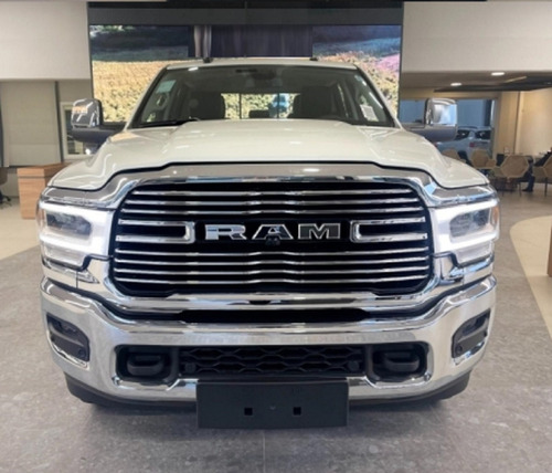 RAM Ram 2500 Laramie 6.7 2500 4x4 Cd Tbo Diesel 4p Aut