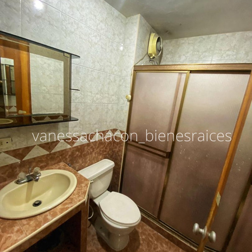 Imagen 8 de 15 de Apartamento Venta Urb La Barraca (vc)