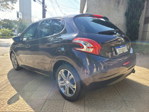 Peugeot 208 1.6 GRIFFE 16V FLEX 4P AUTOMÁTICO