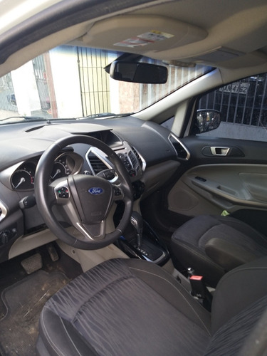 Imagem 10 de 15 de Ford Eco Esport