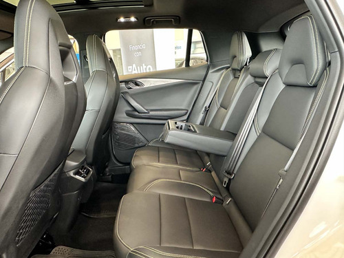lynk & co 06 CORE PLUS 1.5