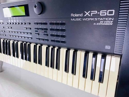 Teclado Roland Xp-60 Estava No Mostruario Da Loja