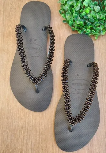 Havaianas Slim Decorada Com P rolas Negras Parcelamento sem juros