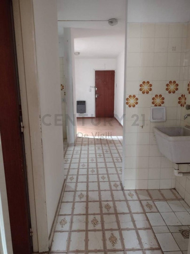 Imagen 13 de 15 de Departamento 1 Dormitorio En República De La Sexta