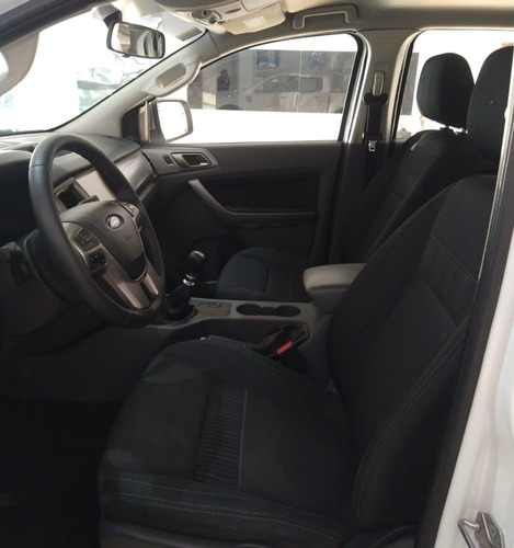 Imagen 14 de 15 de Ford Ranger 3.2 Cd Xlt Tdci 200cv Manual 4x2 2017