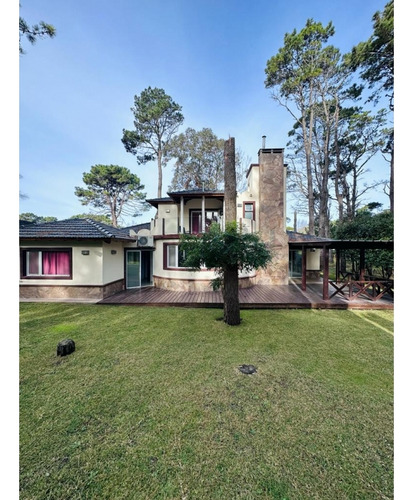 Pinamar - Casa Los Nietos - Moderna Y Funcional