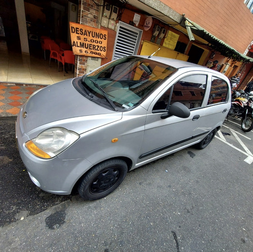 Chevrolet Spark 1.0 Go