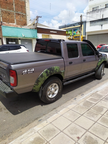 Nissan Frontier 2.8 Xe Cab. Dupla 4x2 4p 2004