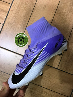 guayos nike morados