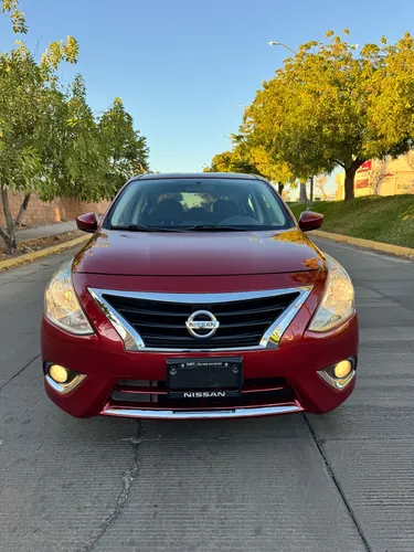 Nissan Versa 1.6 Advance At
