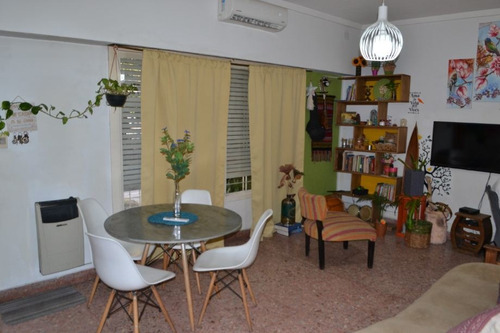 Imagen 5 de 10 de Casa Ph En Venta En Ramos Mejia Sur