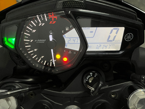 Yamaha Mt 03 Unica Mano