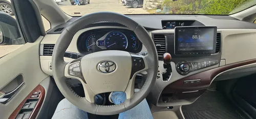 Toyota Sienna 3.5 Xle V6/ Qc At