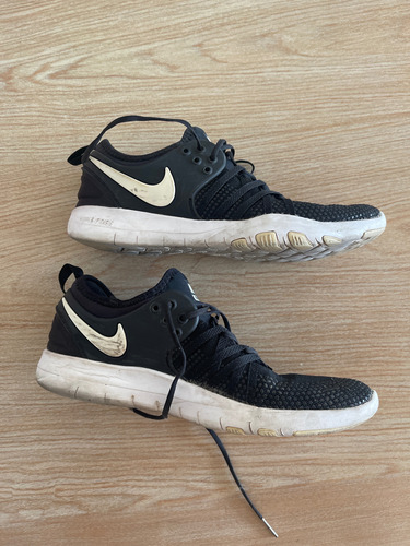 Zapatillas Nike 38.5 Negro No Adidas Puma Asics Converse Van