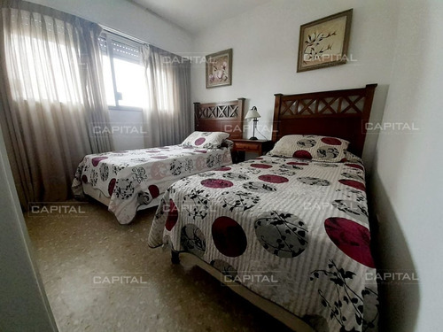 Imagen 5 de 9 de Cómodo Apartamento De Un Dormitorio Península - Venta - Punta Del Este Peninsula
