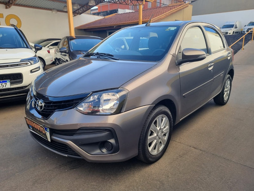 Toyota Etios 1.5 16v X 4p