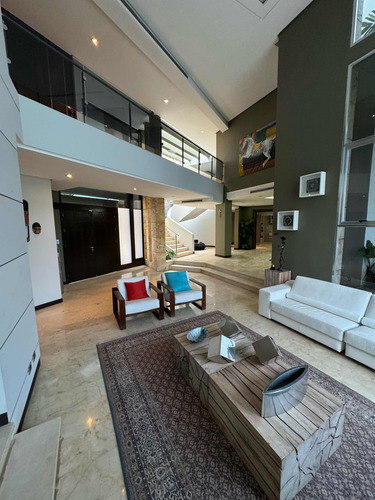 Se Ofrecen Alquiler Espectacular Casa En Las Villas