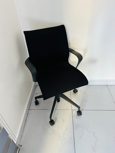 Herman Miller Setu 