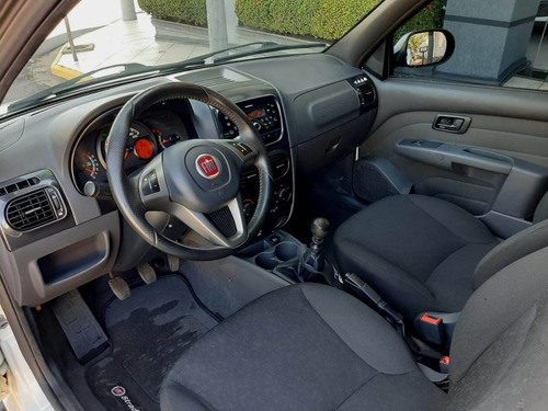 Imagem 8 de 14 de Fiat Strada 1.4 Mpi Freedom Cd 8v Flex 3p Manual