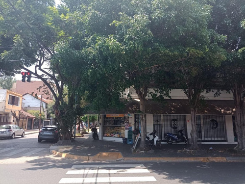 Imagen 12 de 13 de Fondo De Comercio Almacén Kiosco En Florida Esquina