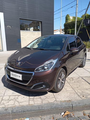 Peugeot 208 1.6 Feline Tiptronic