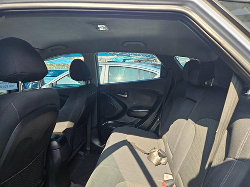 Hyundai Tucson 2.0 LM GL AC 2AB ABS