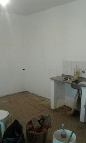 Casa 3 Amb Al Frente Jardín Calle 40 Oportunidad!!
