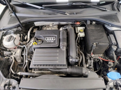 Imagen 14 de 22 de Audi A3 2016 Sedan 2017 2018 2015 2014 Sportback A1 A4 Q2 Q3