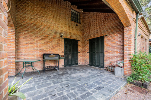 Casa En Monte Grande - 3 Dormitorios Y Escritorio - Apto Credito