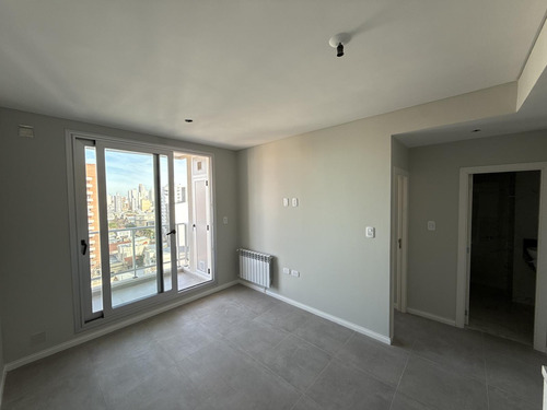 Venta Departamento Santa Fe- Torre Fenix En Boulevard Pellegrini