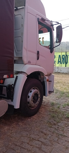 Vw 17190 4x2 2013 Constallation Com Sider 8 Metros