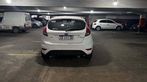 Ford Fiesta Kinetic 1.6 Se Powershift 120cv