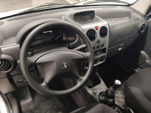 Imagen 22 de 23 de Peugeot Partner Hdi 1.6