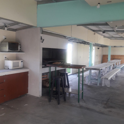 Casa Quinta En Venta De 230m2 Ubicado En Berisso - Bs As