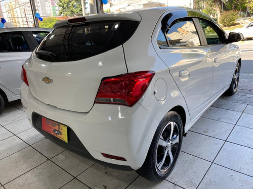 Chevrolet Onix 1.4 MPFI LTZ 8V FLEX 4P AUTOMÁTICO