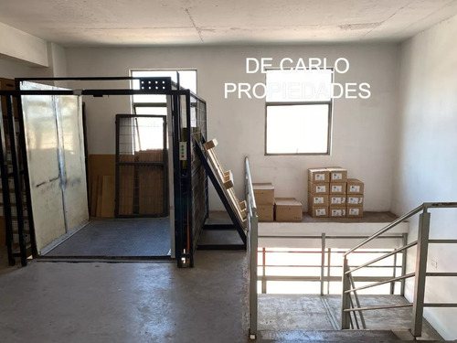 Bodega 3 Plantas, Predio Aki Kb.