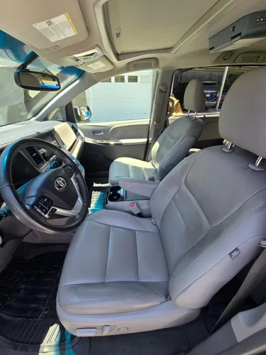 Toyota Sienna 3.5 Xle Piel At