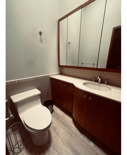 Vendo Casa 565m2 4h+2s/7b/5p Caurimare 6955