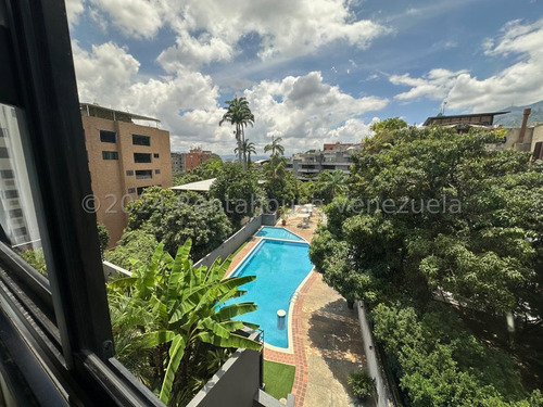 Apartamento Residencias Vill Saman Con Piscina Pozo De Agua En Venta En Los Palos Grandes Avenida 5ta Caracas Richardhernandez