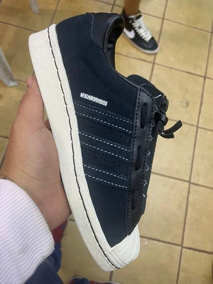 Adidas Superstar Gamuza Negros | MercadoLibre 📦
