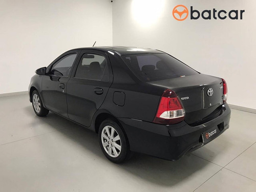 Toyota Etios 1.5 X Plus 16v Flex 4p Manual