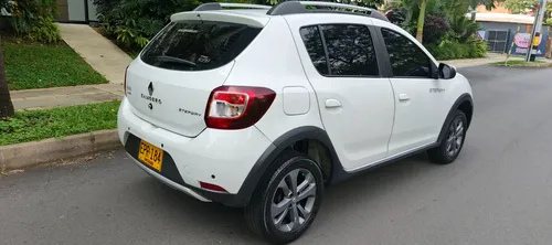 Renault Stepway 1.6 Intense Mecánica