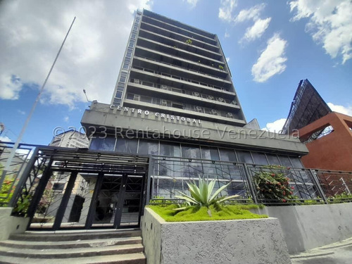 Oficina En Venta. Urb. Bello Monte. 24-3878