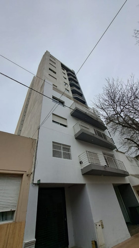 Departamento 1 Dormitorio En Alquiler - 58 E/ 1 Y 2 - La Plata