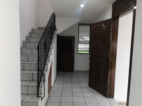 Venta Casa 4 Recamaras Colonia Del Valle En Tuxpan Veracruz.
