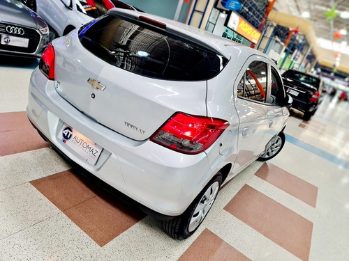 Chevrolet Onix 1.4 MPFI LT 8V