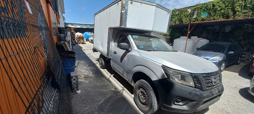 Nissan Np300 Caja Seca