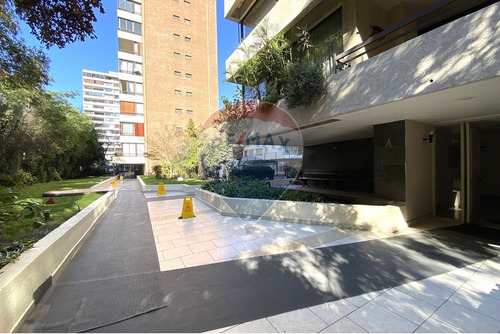 Departamento Cristobal Colon / Alcantara